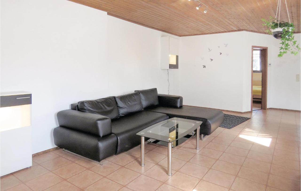 Gorgeous Apartment In Lahnstein With Kitchen Eksteriør billede