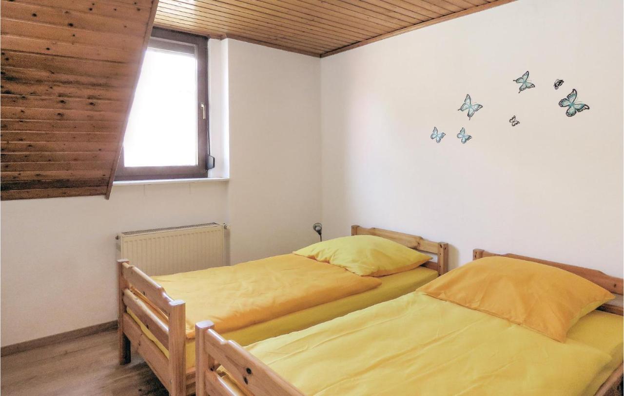 Gorgeous Apartment In Lahnstein With Kitchen Eksteriør billede